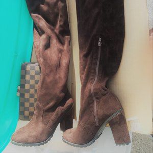 Over the Knee Brown Boots NWOT w/ 3+ Block Heels & Waffle NonSLIP Soles  Size 6